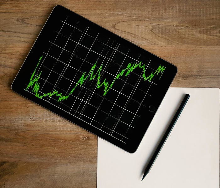 Growth vs. Value Investing: Which Strategy Fits Your Risk Tolerance?